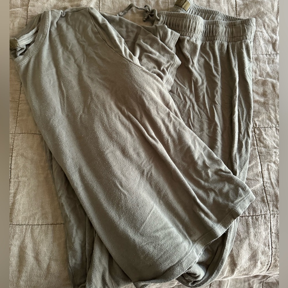 Nuuds Pajamas (Olive, Size M)
